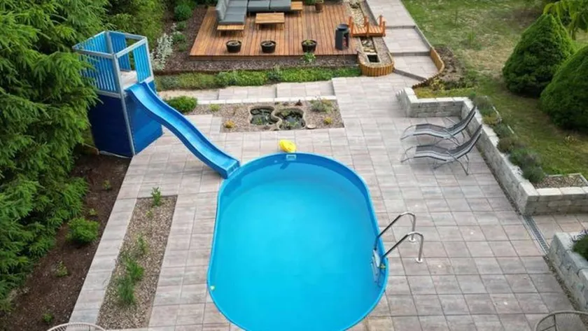 Ferienhaus mit Garten, Pool und Grill - Image 1