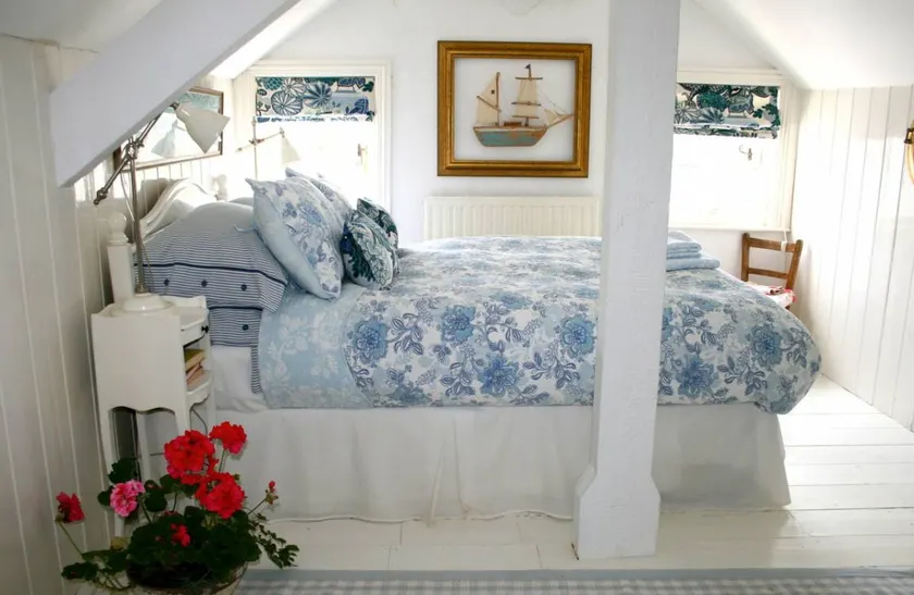 Welcoming victorian country house (Top floor bedroom with separate study) - Image 1
