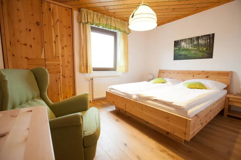 Privatzimmer mit Garten, Terrasse und Sauna - Image 1
