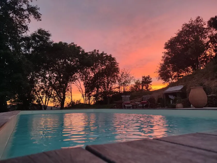 B&B with hot tub, pool & garden | Mountain view - Image 1