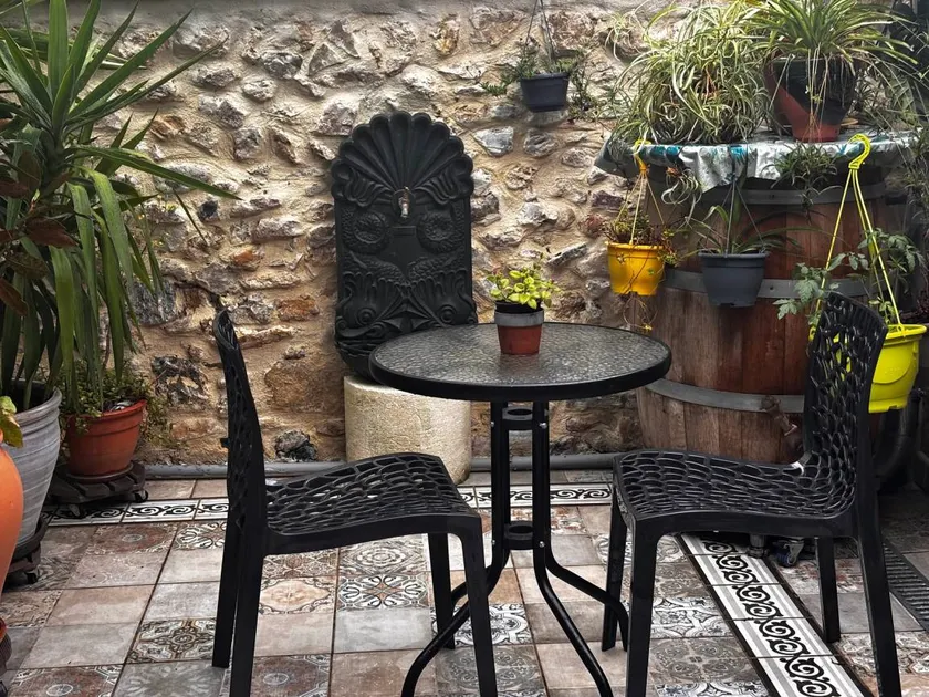 Holiday apartment with BBQ & terrace - Image 1