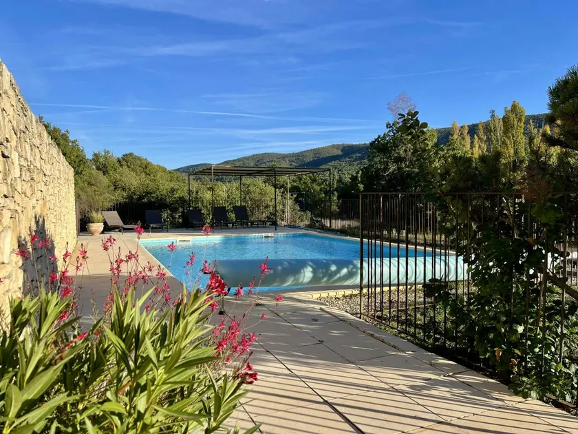 Fully equipped beautiful house with terrace, garden & private pool | Perfect for remote work - Image 1