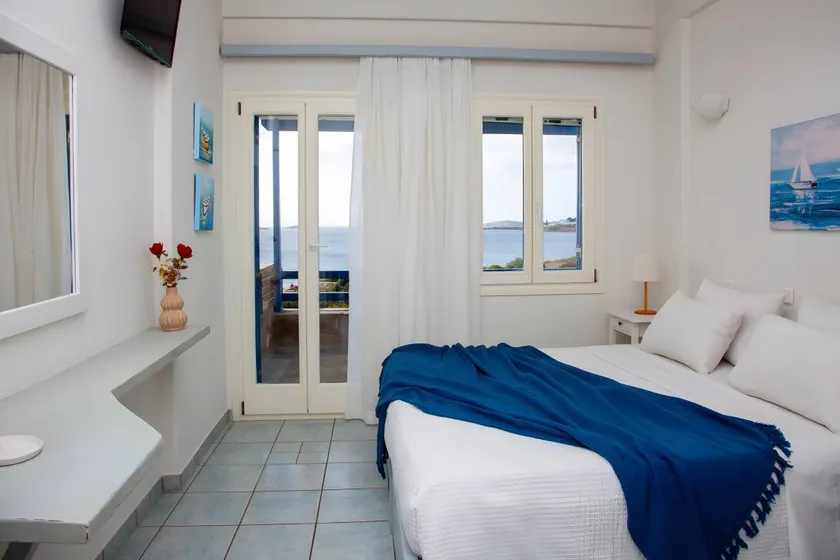 Holiday apartment with garden & terrace | Garden view - Image 1