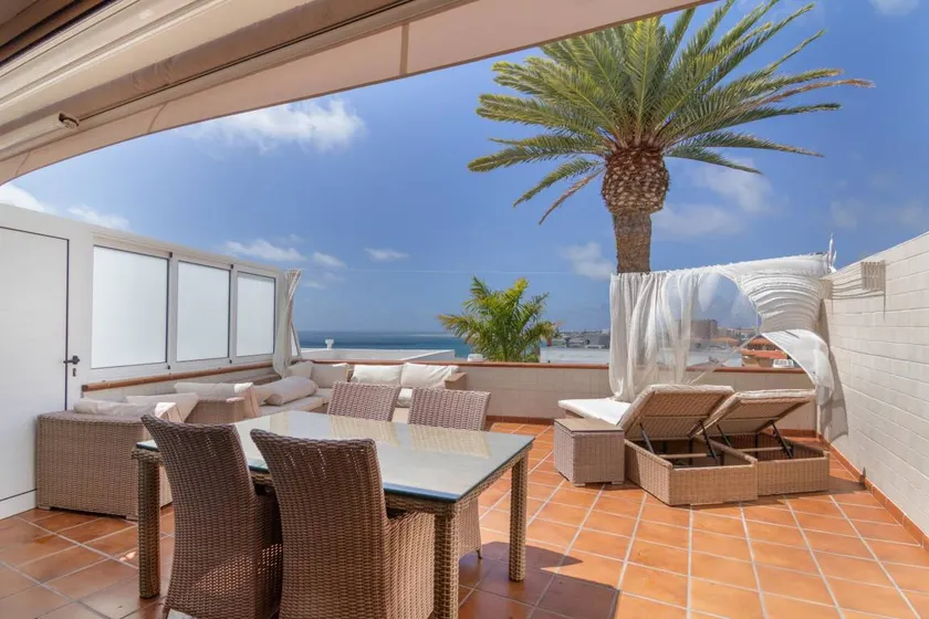 Bungalow avec jardin, internet haut débit et terrasse | Vue plage - Image 1