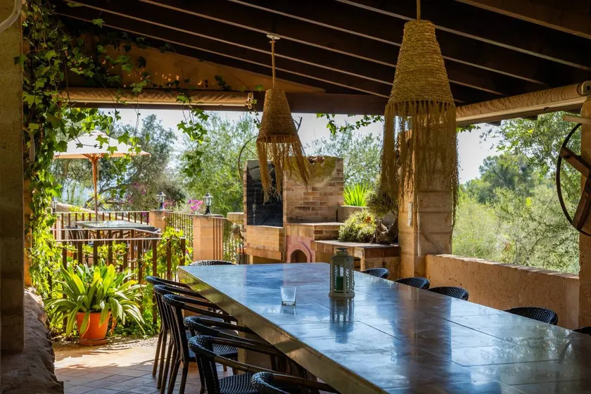 Apartment with garden, pool & hot tub | Garden view | Good for workation | Pet-friendly - Image 1