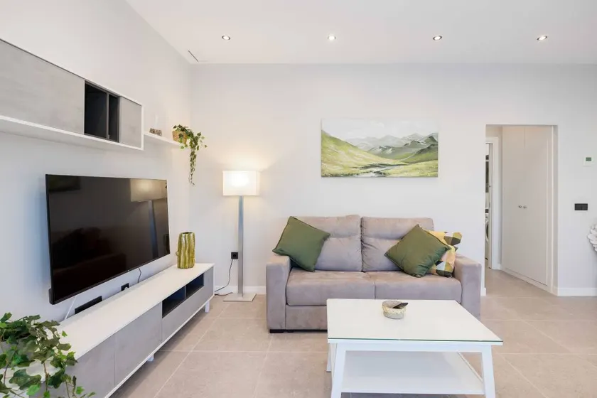 Apartment mit Pool - Image 1