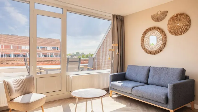Holiday apartment with terrace - Image 1