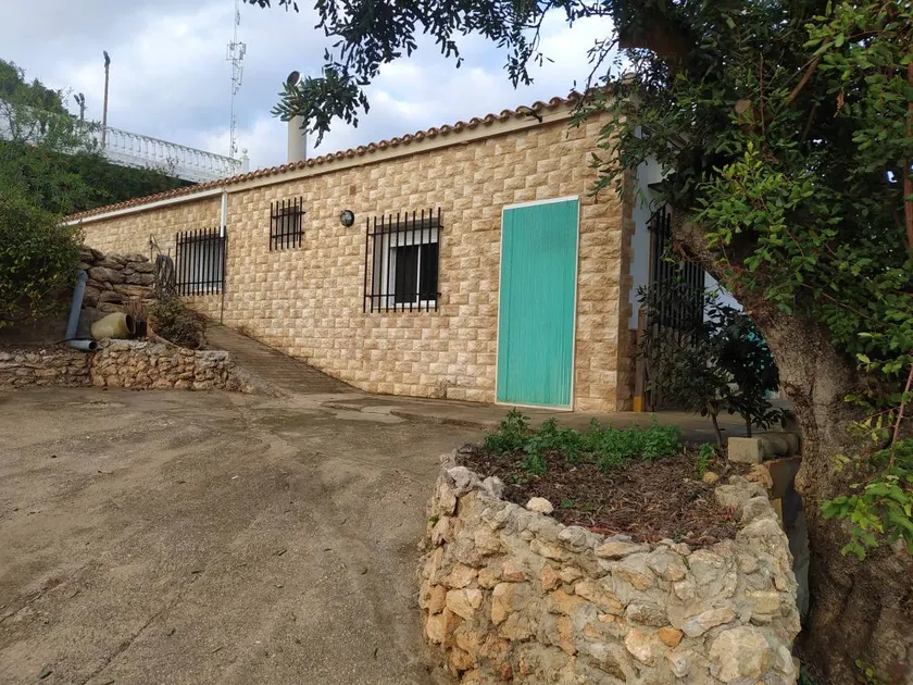 Holiday Home 'La Caseta D'Amparo' with Mountain Views, Private Terrace & Wi-Fi - Image 1