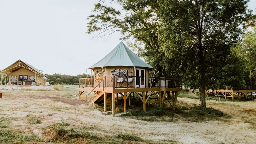 Cozy Safari Tent for a Romantic Getaway in Cedar Bluff, Alabama - Image 1