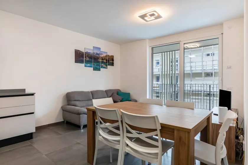 Flat with terrace | Garden view - Image 1