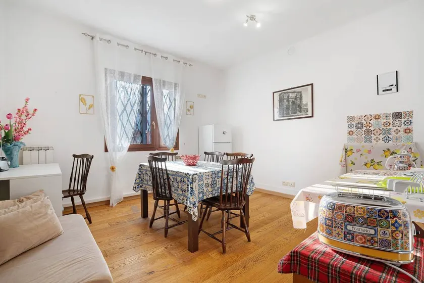 Appartement avec jardin et internet haut débit | Vue jardin | Parfait pour le travail à distance - Image 1