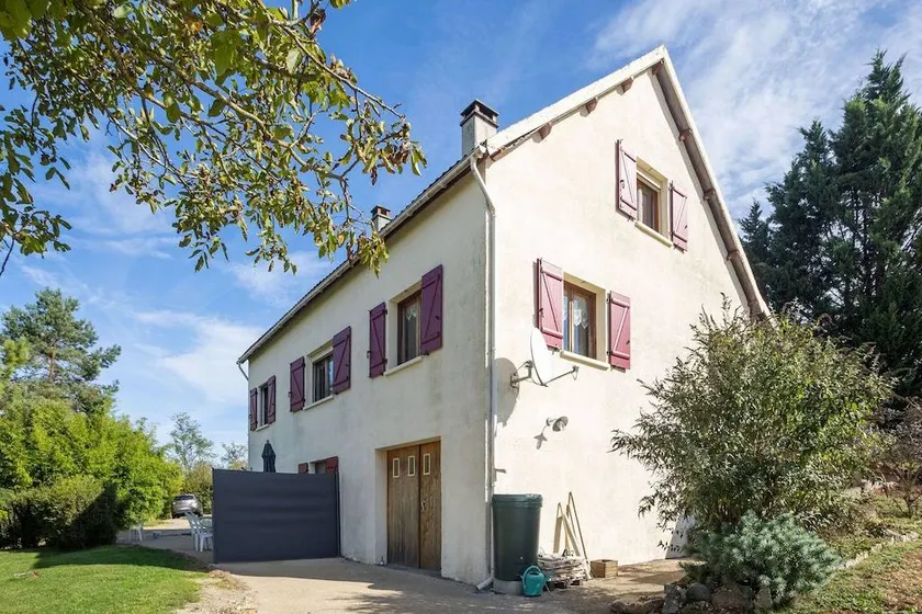 Cozy holiday home in Thedirac - Image 1
