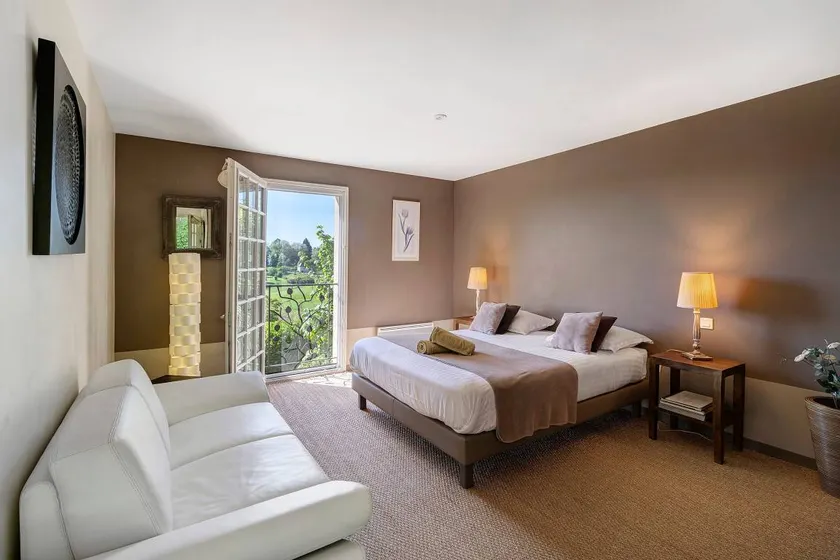 B&B with pool, garden & terrace | Garden view - Image 1