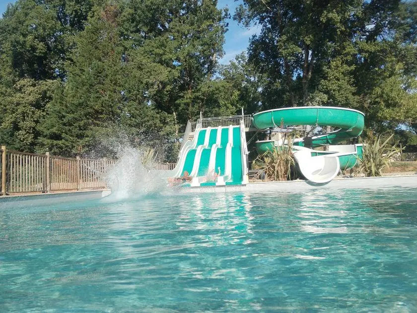 Bungalow avec piscine et terrasse | Avec animaux admis - Image 1