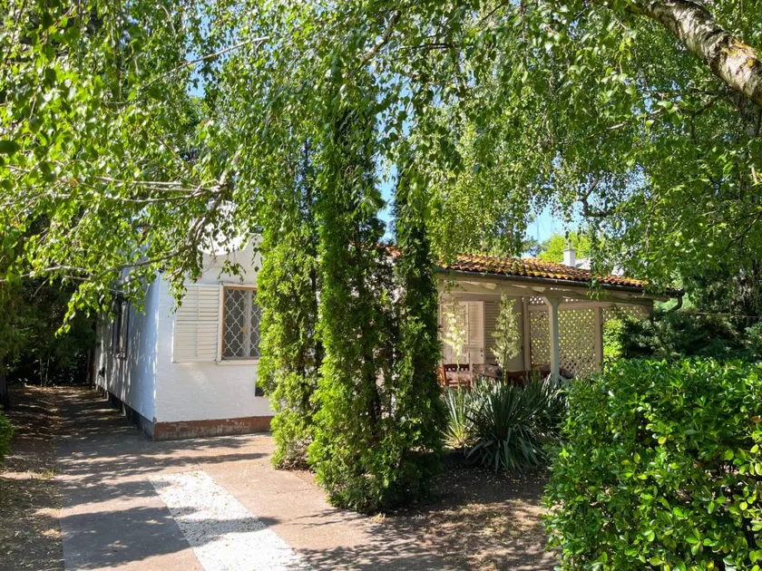 Nice holiday home with garden, terrace & barbeque - Image 1