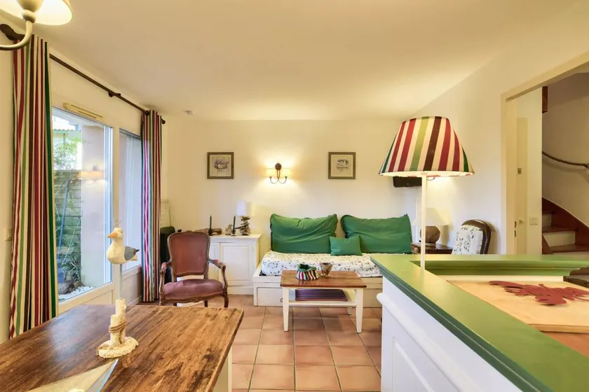 3 room house for 6 people - Selection - Image 1
