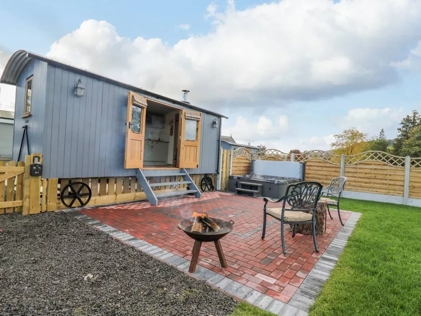 Landhaus mit Whirlpool und Garten - Image 1