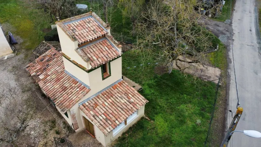 Gite with garden, terrace & barbecue - Image 1