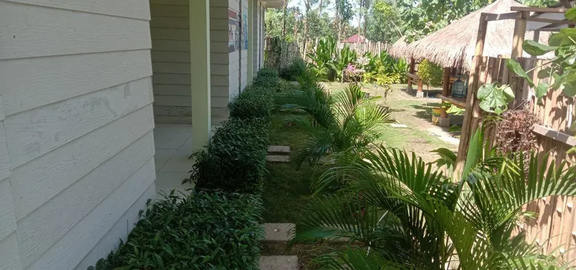 Hut Hostel - Image 1