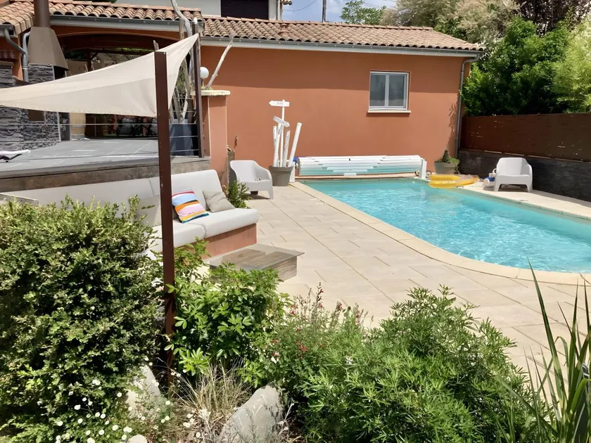 Ferienhaus mit Grill, Garten und Pool | Gartenblick - Image 1