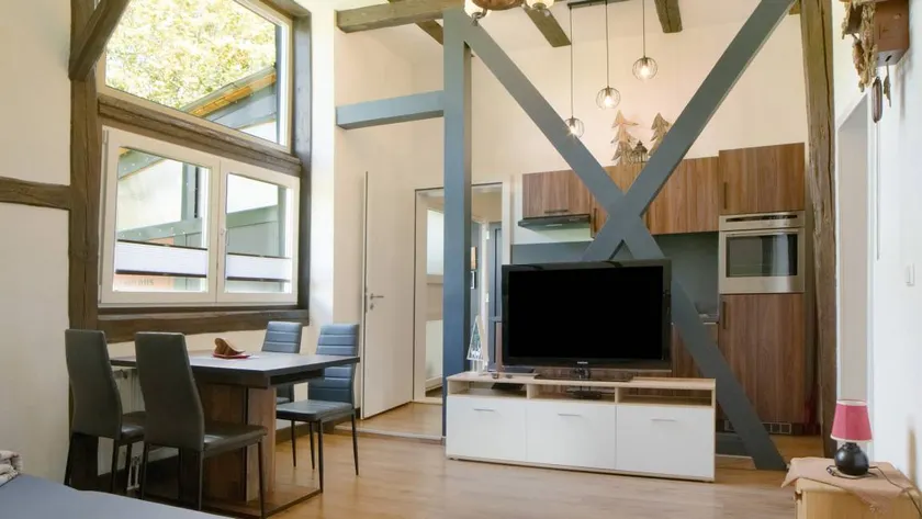 Apartment 'Ferienwohnung 2' with Shared Garden and Wi-Fi - Image 1
