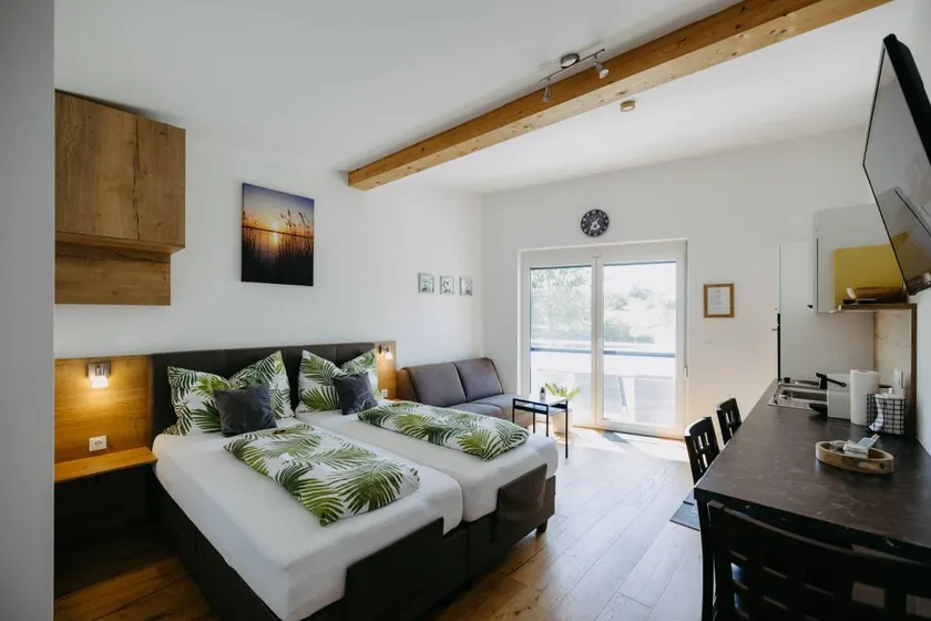 Flat with barbecue & terrace - Image 1