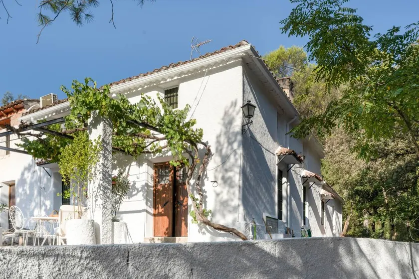 Charming villa with barbeque, terrace & garden | Mountain view - Image 1
