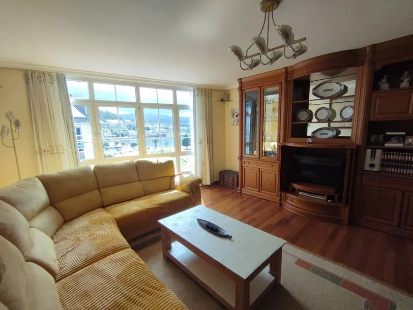 Flat | Beach view - Image 1