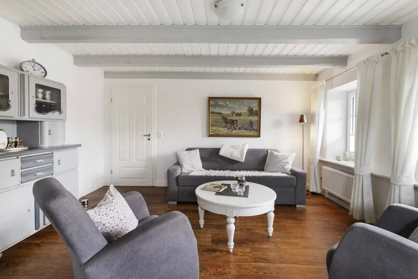 Nice holiday apartment with terrace & garden | Garden view | Good for workation | Dogs allowed - Image 1