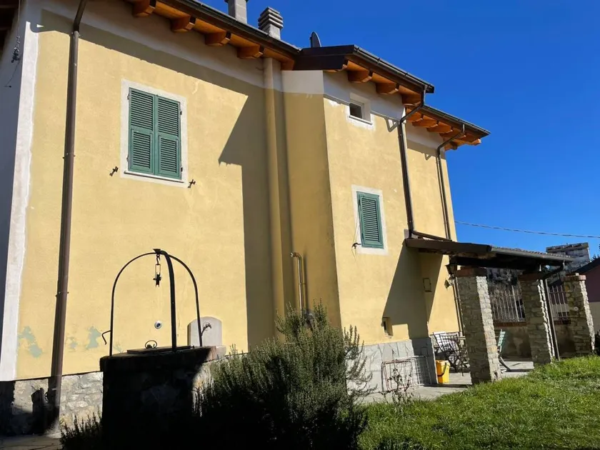 Child-friendly house with garden | Mountain view | Pets are welcome - Image 1
