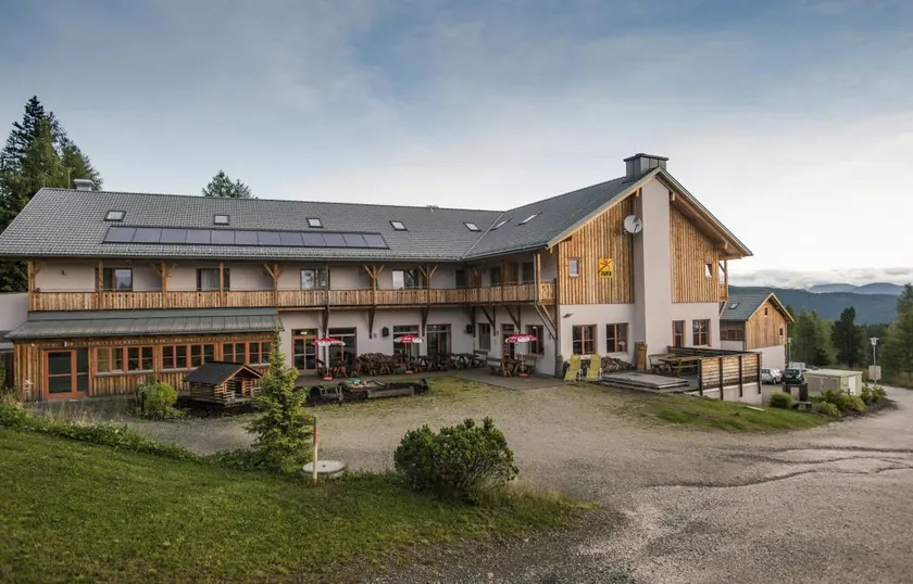 JUFA Hotel Hochrindl - Image 1