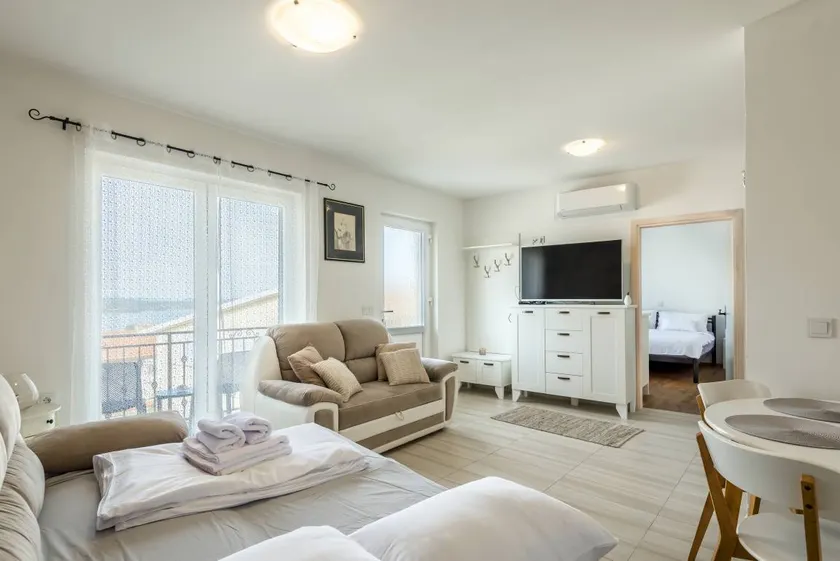 Holiday apartment with terrace | Sea view - Image 1