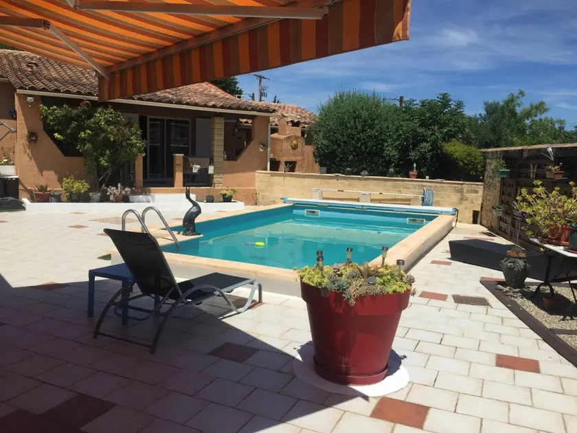 Studio mit Terrasse, Garten und Grill | Poolblick - Image 1