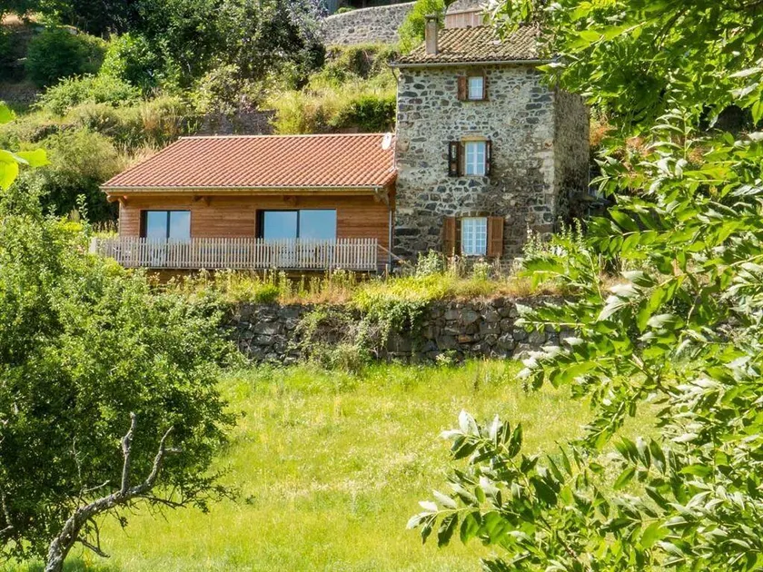 Maison adaptée aux familles avec terrasse, jardin et barbecue | Vue montagne - Image 1