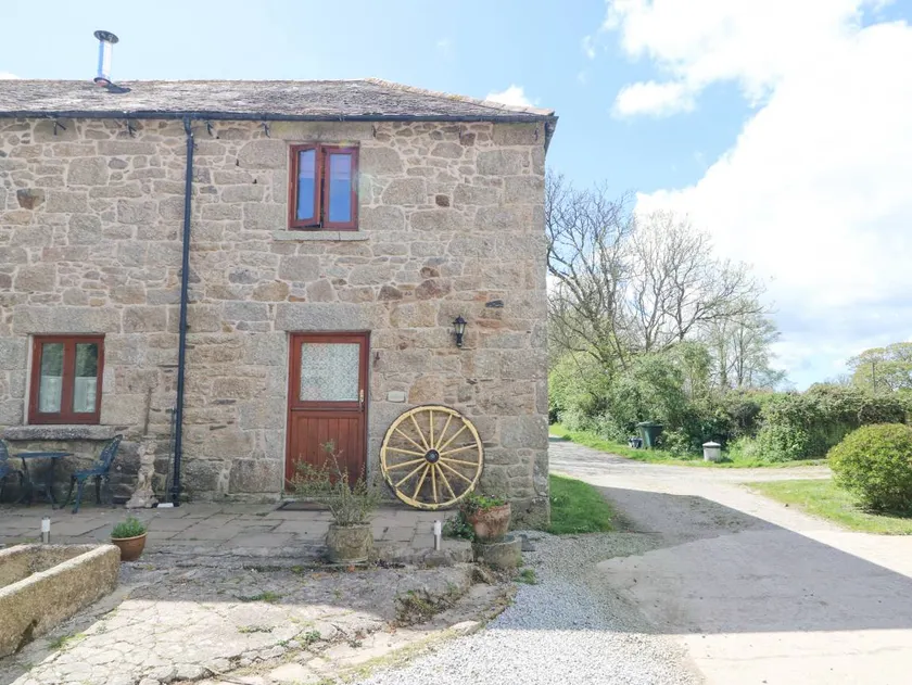Cottage with BBQ - Image 1