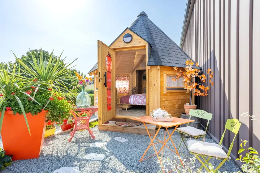 Pleasant B&B with garden, terrace & barbeque | Garden view | Pets allowed - Image 1