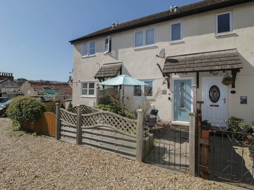 Family-oriented wonderful cottage with garden - Image 1