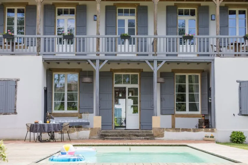 Nice bed & breakfast with garden, pool & terrace - Image 1