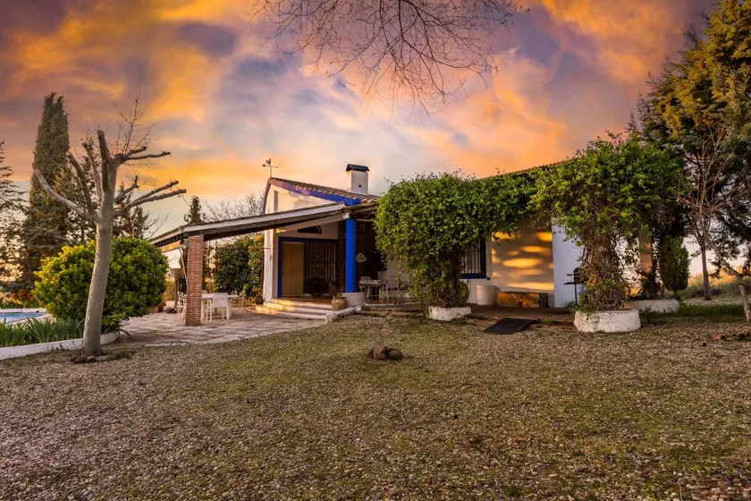 "El Palomar" Country House in Mora, Toledo, with Private Pool - Image 1