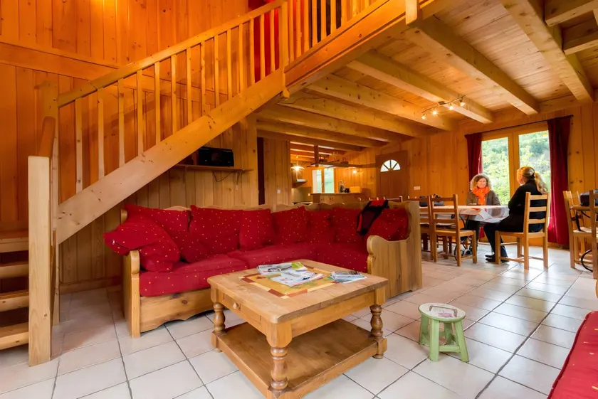 Chalet avec barbecue, terrasse et jardin | Vue rivière - Image 1
