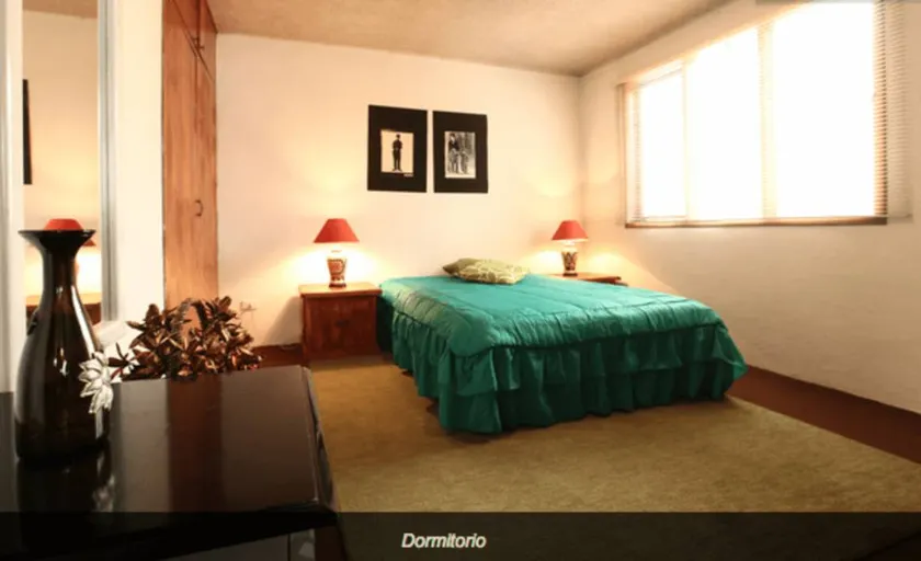 Pleasant dedicated room with barbecue, terrace & garden - Image 1