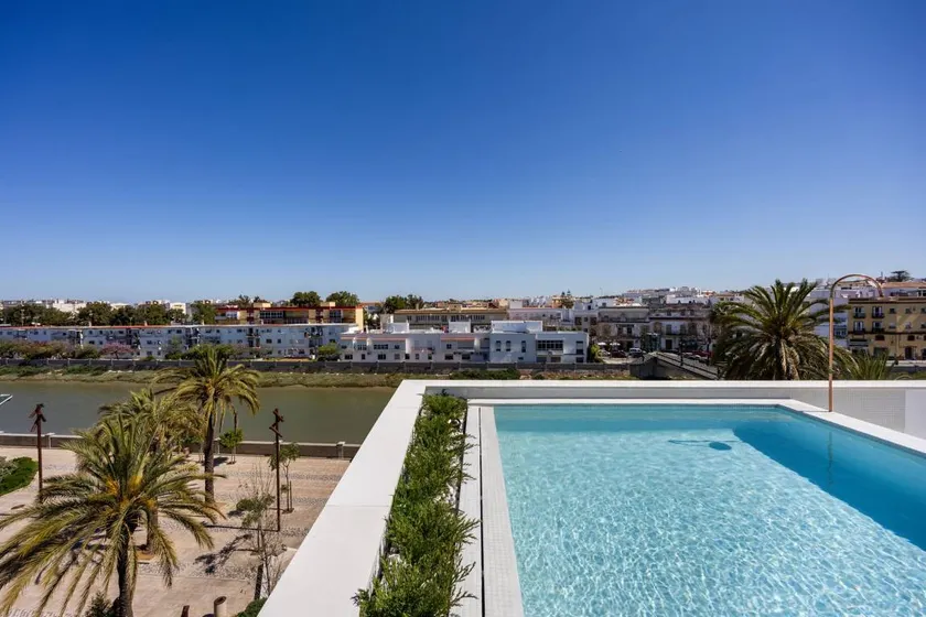 Charmant appartement convivial et familial avec terrasse et piscine | Vue rivière | Parfait pour le travail à distance | Avec animaux admis - Image 1