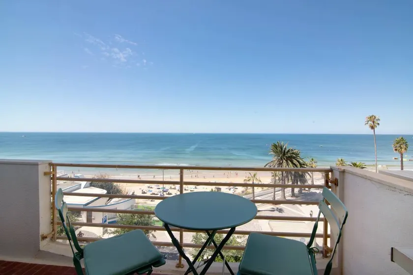 Appartement avec internet haut débit | Vue mer - Image 1