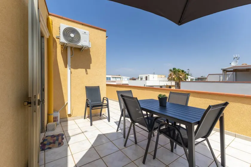 Ferienwohnung 'Alta Marea' mit Meerblick, Wi-Fi und Klimaanlage - Image 1