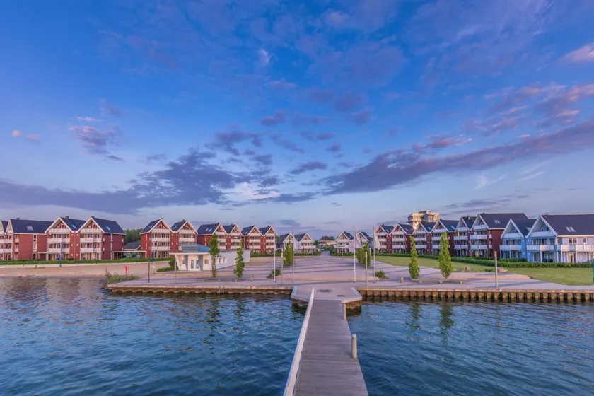 Gartendeck 421 - Ferienapartment mit toller Ausstattung und Blick auf die Müritz - Image 1