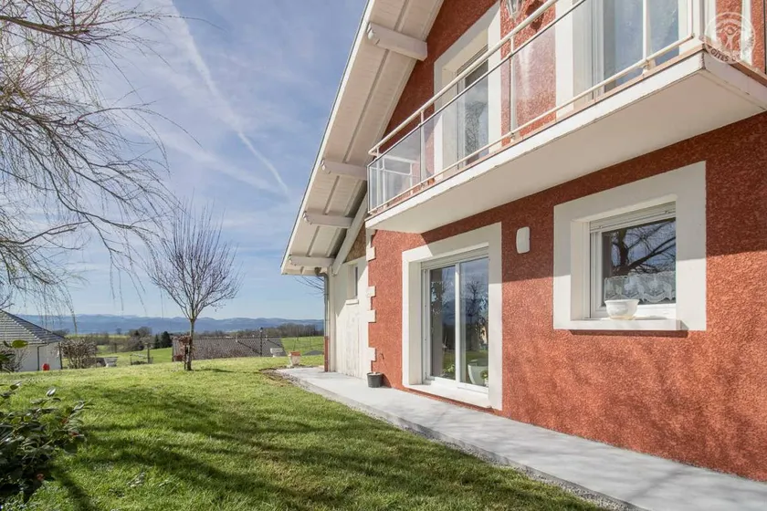 Gite with garden & terrace - Image 1