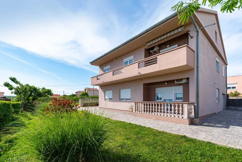 Sea view apartment Nika - Image 1