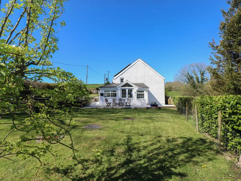 Cottage adapté aux familles avec jardin | Vue plage - Image 1
