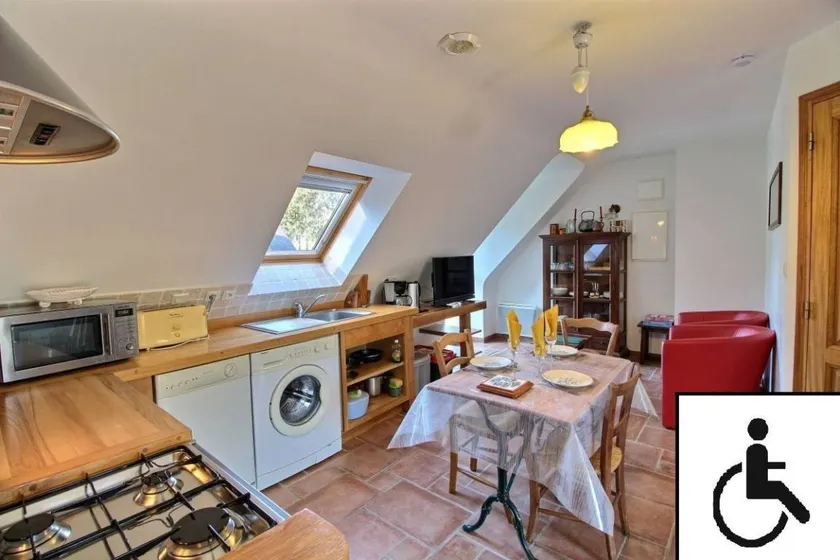 Gîte avec terrasse et jardin - Image 1