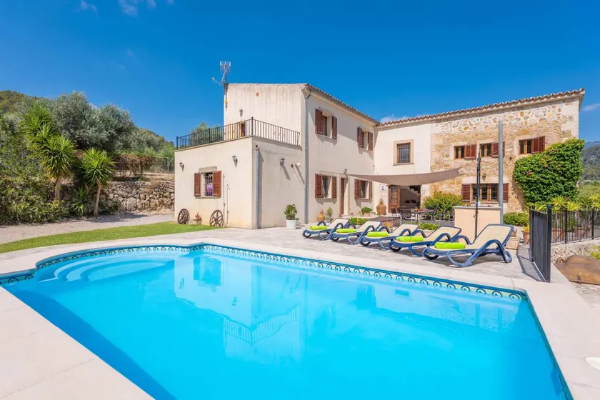 Villa with terrace, private pool & BBQ - Image 1